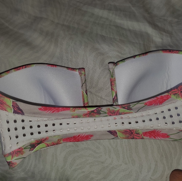 ACACIA Vintage Hawaii Haupia Mesh - Picture 2 of 4